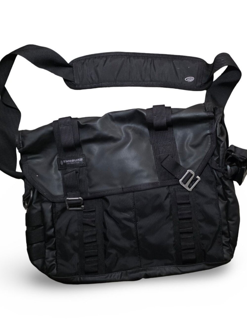 Timbuk2 Laptop Messenger Commuter Bag Shoulder Strap Metal Closure Carry On